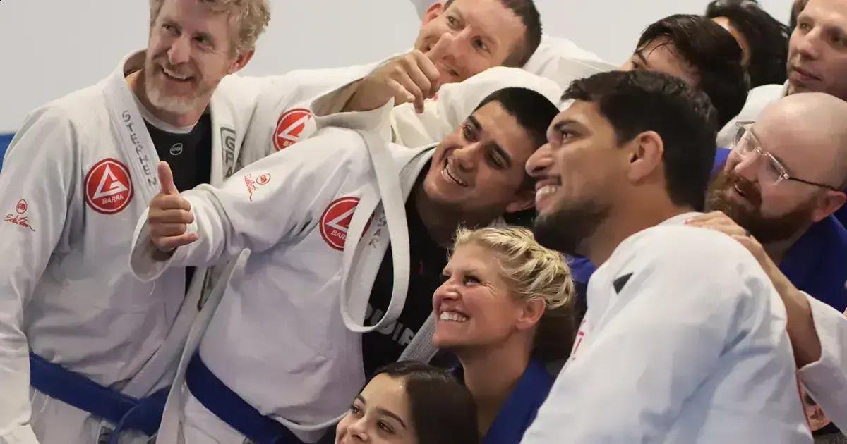 Autoconfiança com o Jiu-Jitsu Feminino: O Que Muda Depois de 30 Dias de Treino