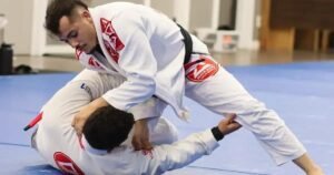 Defesa Pessoal Não É Briga: Entenda o Que o Jiu-Jitsu Ensina