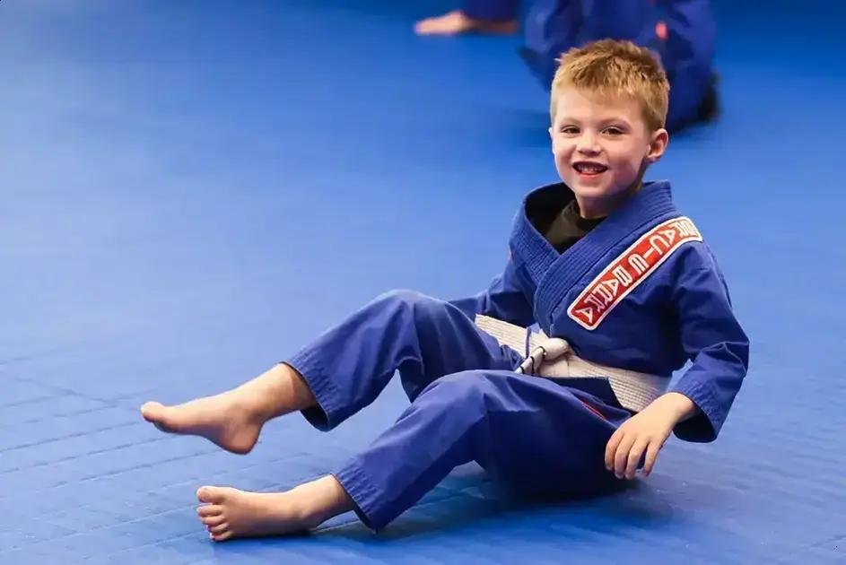 Jiu-Jitsu Infantil em Niterói: Disciplina, Confiança e Diversão