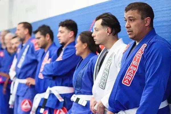 Preciso estar em forma para começar no Jiu-Jitsu?