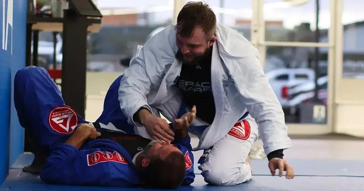 Primeira Mês no Jiu-Jitsu: Roteiro Simples Para Iniciantes