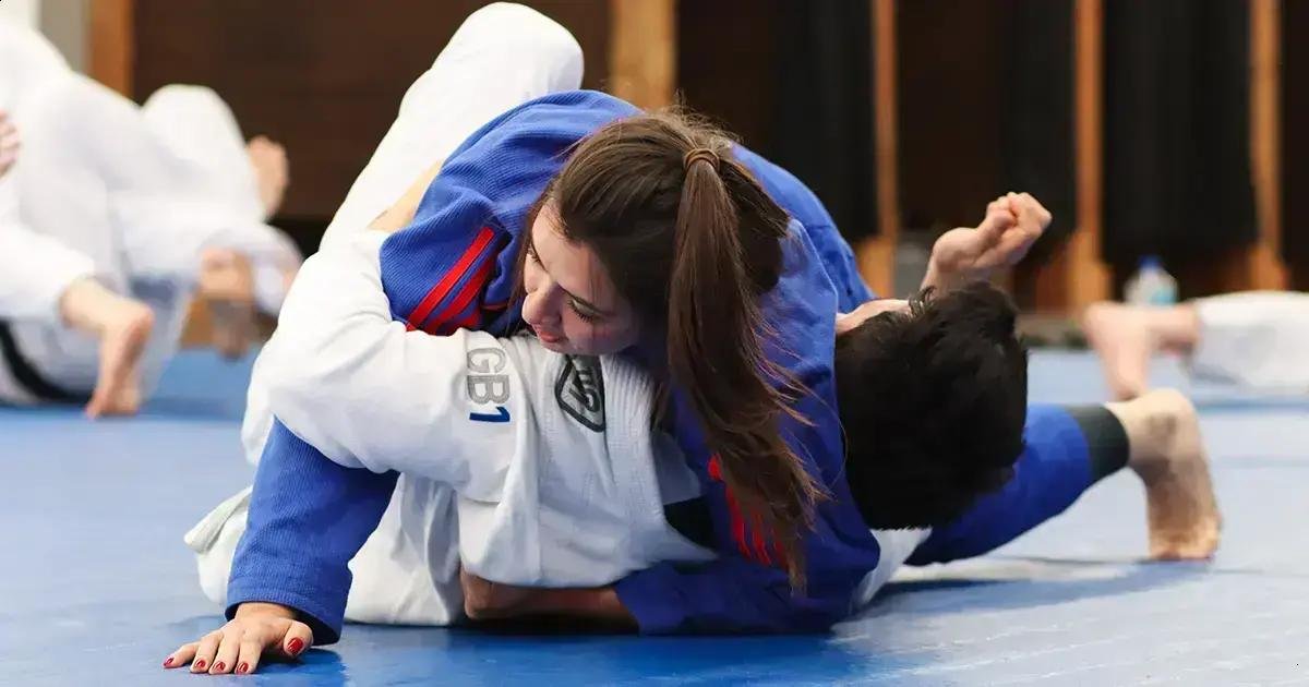 “Tenho Medo de Me Machucar”: Como Academias de Jiu-Jitsu Sérias Treinam com Segurança