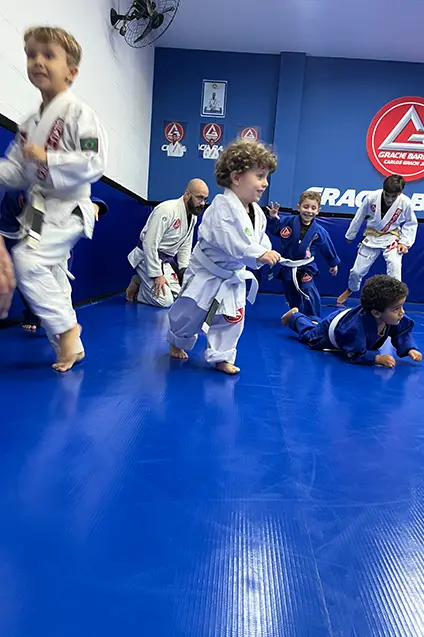 jiu jitsu criancas icarai 9